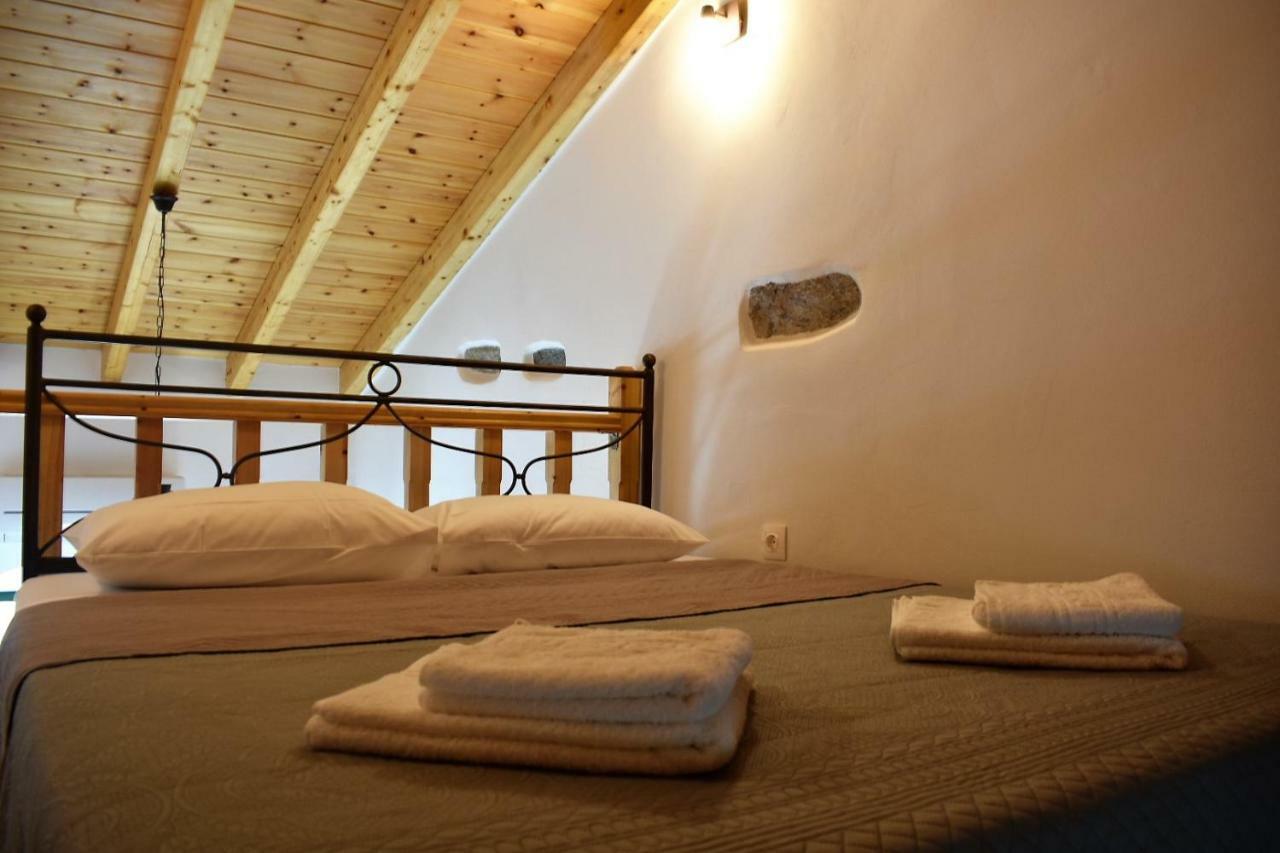 Christos Raches Traditional Houses Экстерьер фото